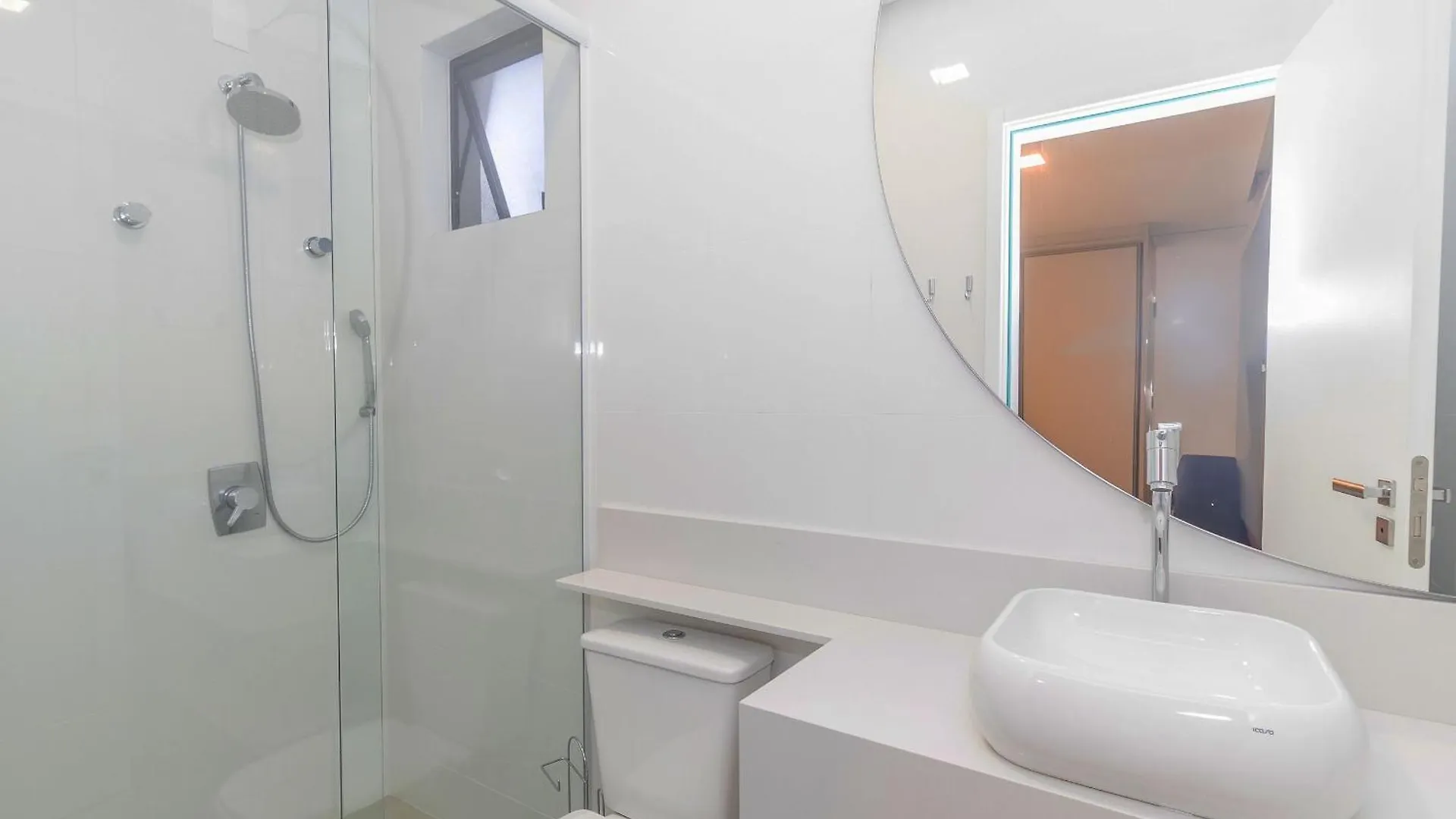 107A - Apartamento A Poucos Metros Do Mar Em Bombas Bombinhas