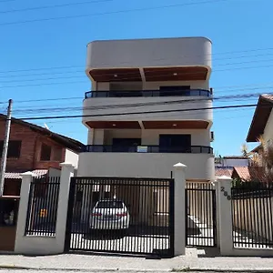  Apartamento Residencial Giovana